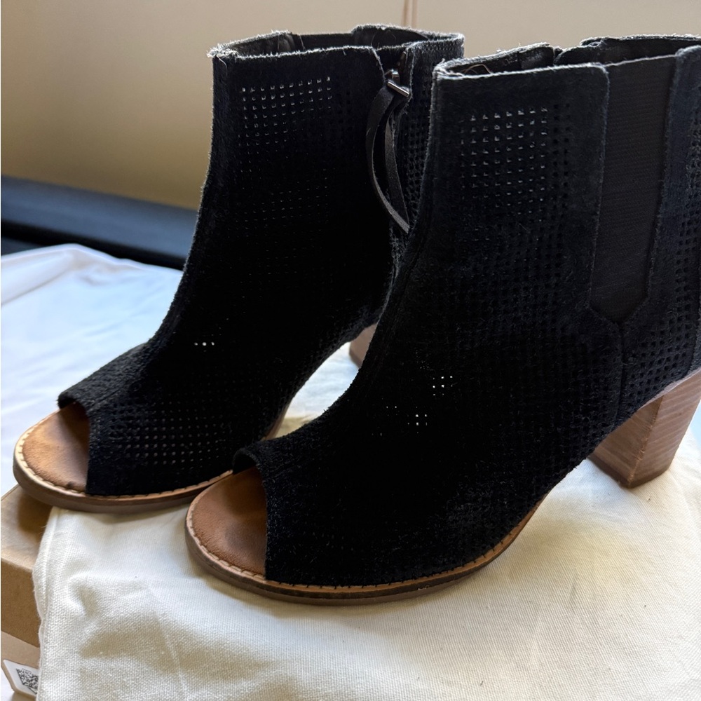Tom’s Black Suede Perforated Bootie